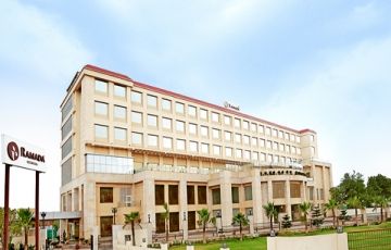 Pleasurable 2 Days 1 Night Rajasthan Holiday Package